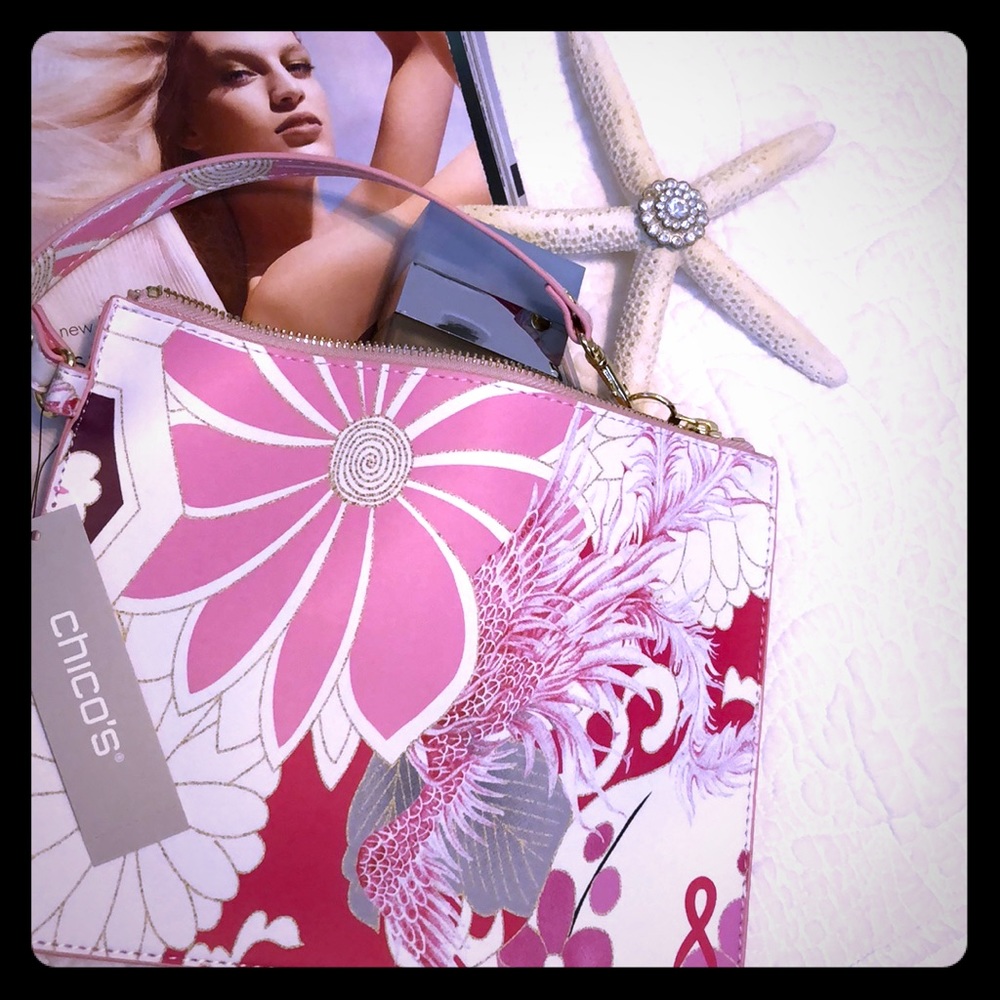 💕💕💕💕Chico’s accessory / makeup wristlet , New